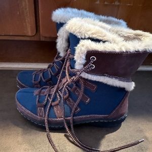 Aetrex snow boots